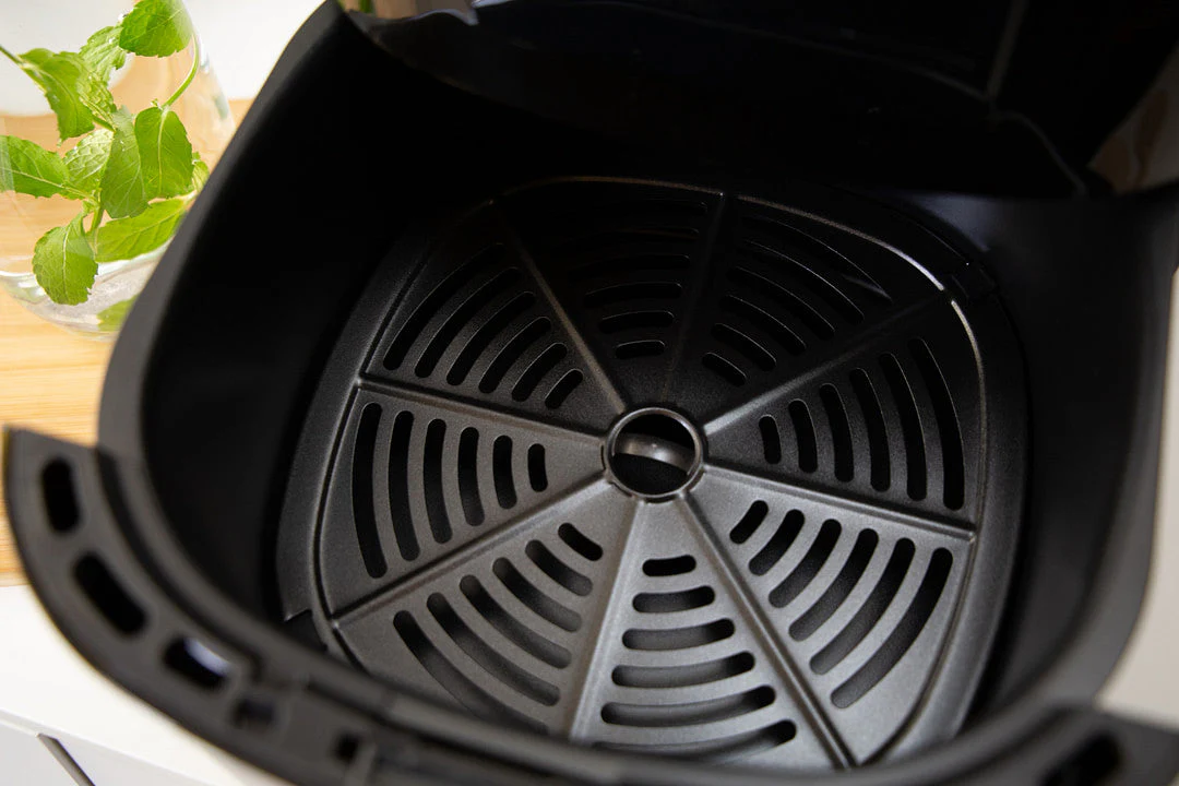 DIGITAL 4.5L AIR FRYER - Image 4